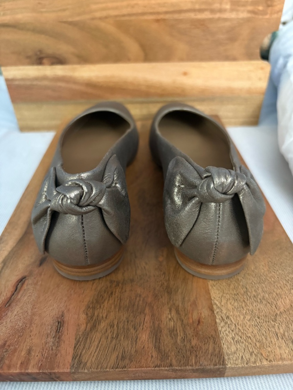 Bernardo Metallic Gray Knot-Tie Ballet Flats